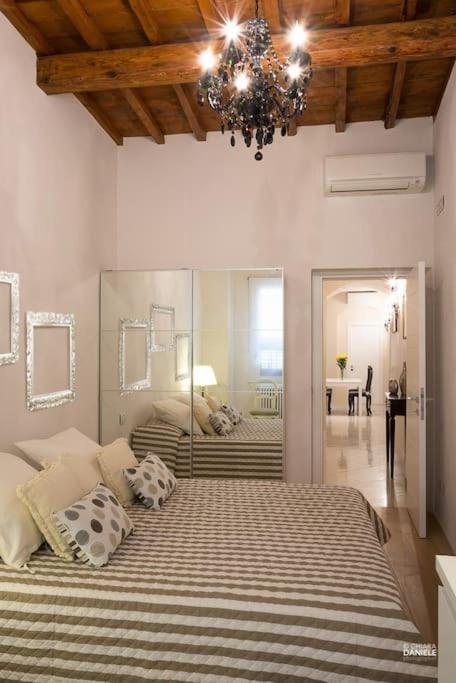 Apartment Romana